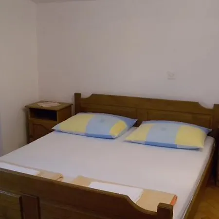 Apartment In Starigrad-Paklenica 6770 Apartament Starigrad Paklenica