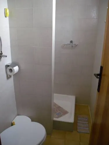 Apartment In Starigrad-Paklenica 6770 * סטאריגרד-פקלניצה